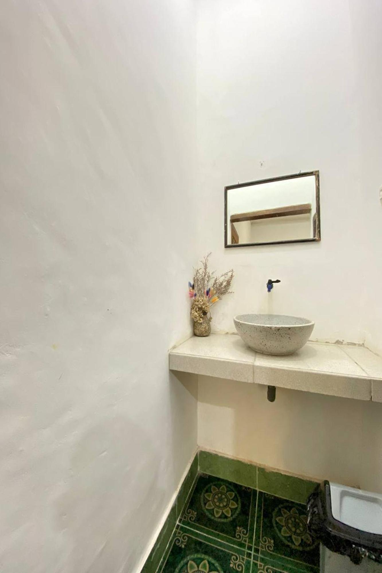 Duyung Rooms&Resto Gerupuk Bumbang Exterior foto