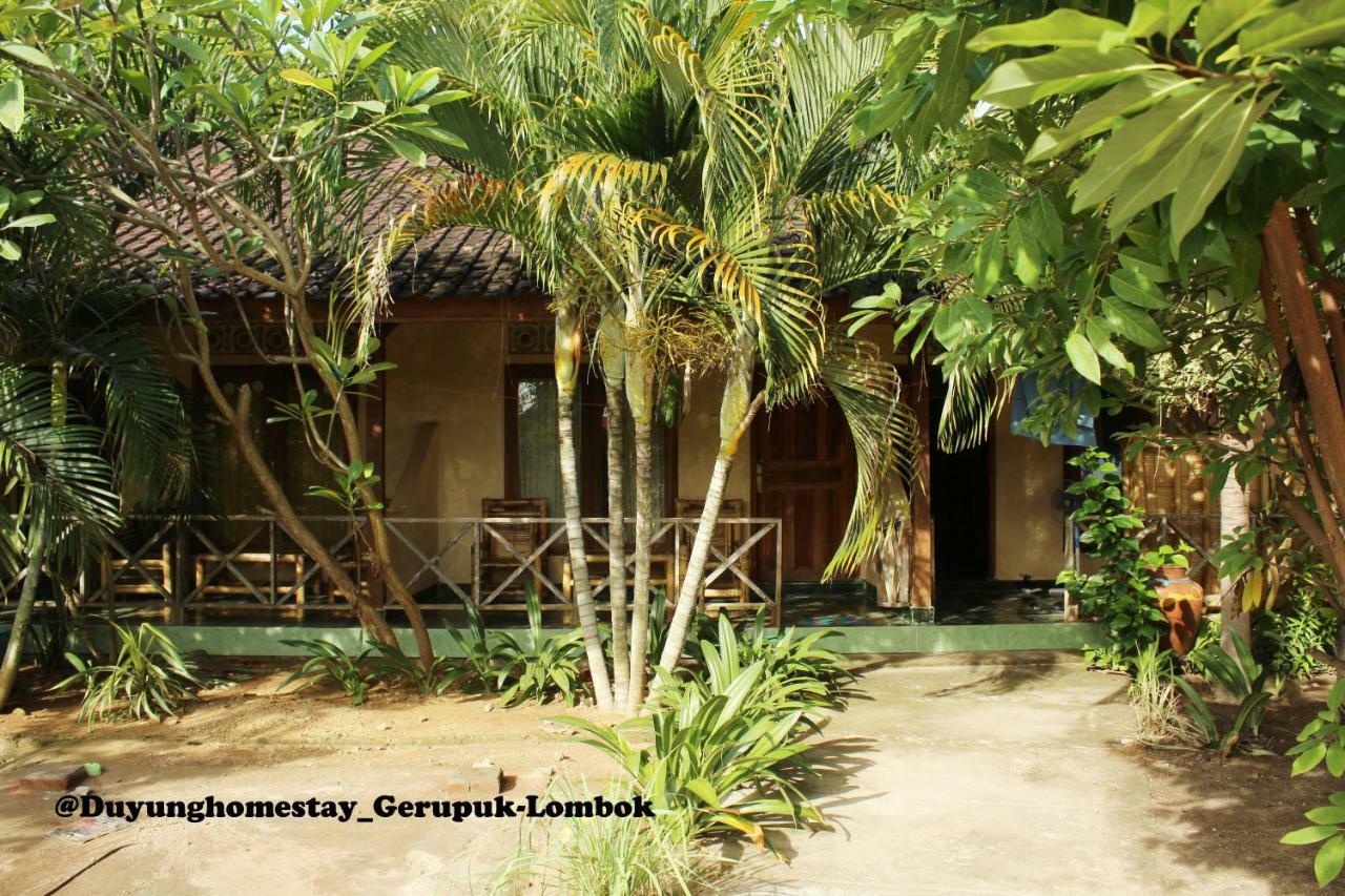 Duyung Rooms&Resto Gerupuk Bumbang Exterior foto