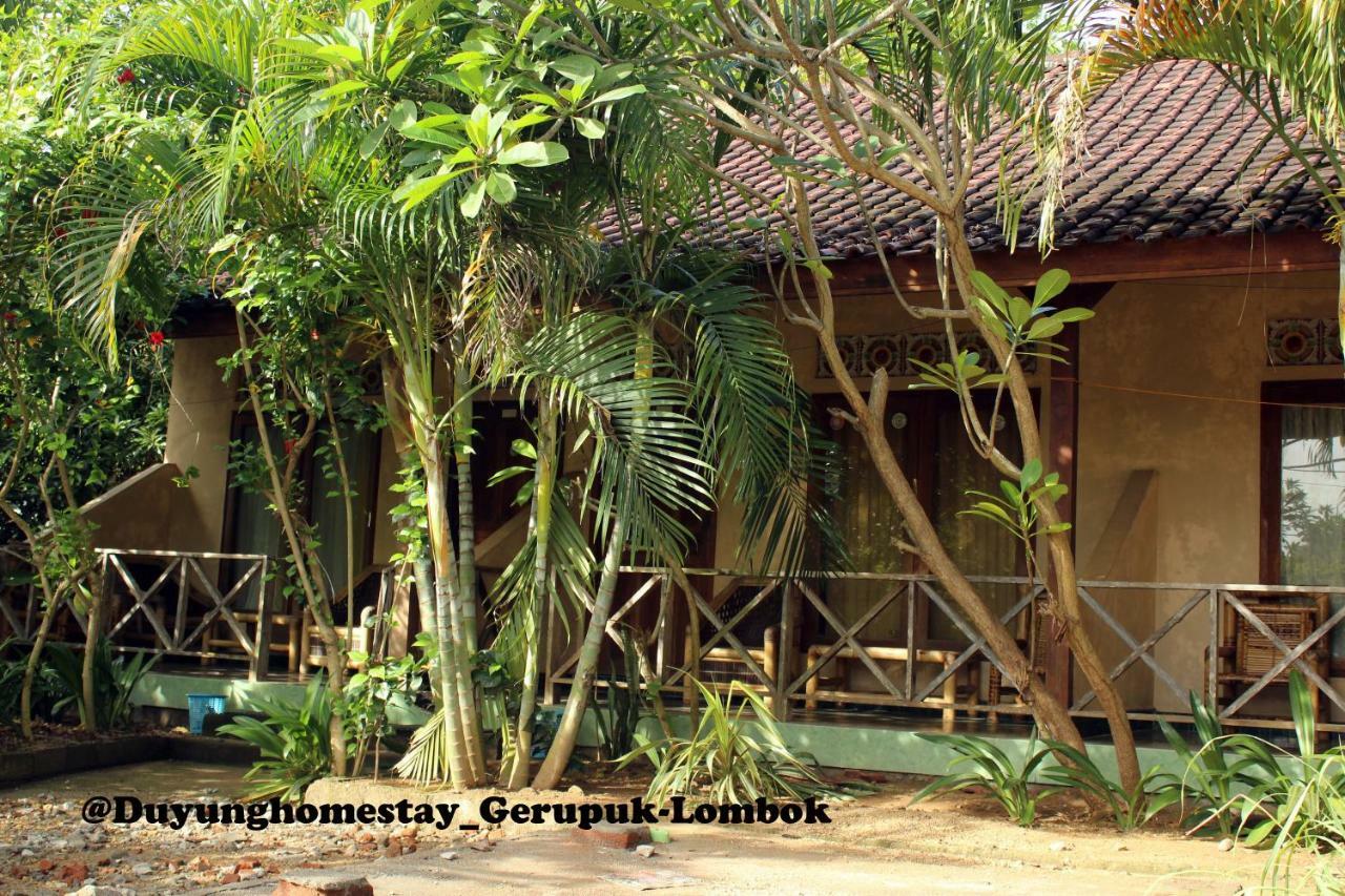 Duyung Rooms&Resto Gerupuk Bumbang Exterior foto