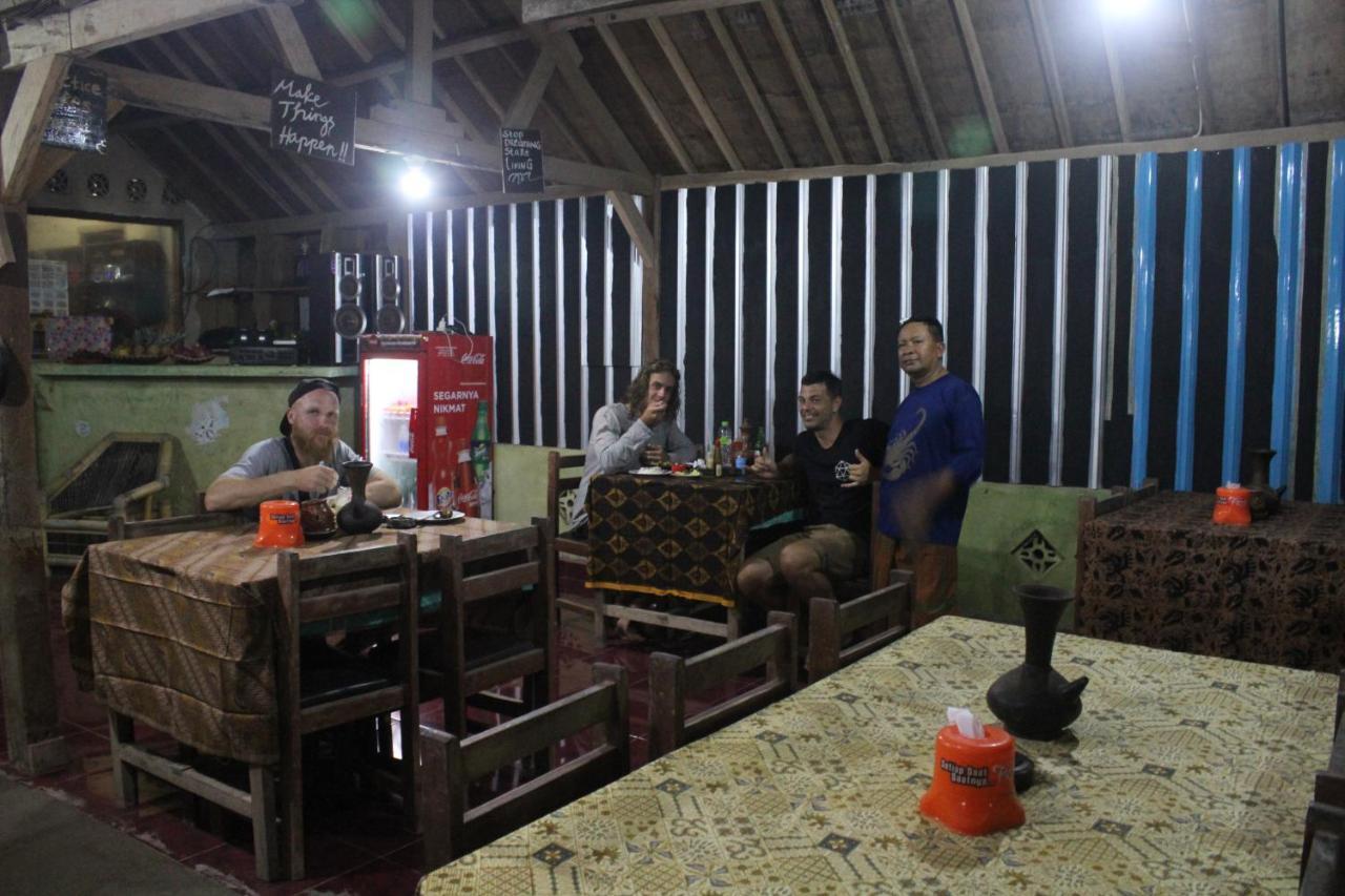 Duyung Rooms&Resto Gerupuk Bumbang Exterior foto